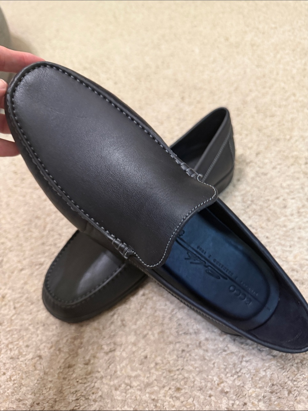 NEW Ecco Men's Black Leather Slip-On Loafers